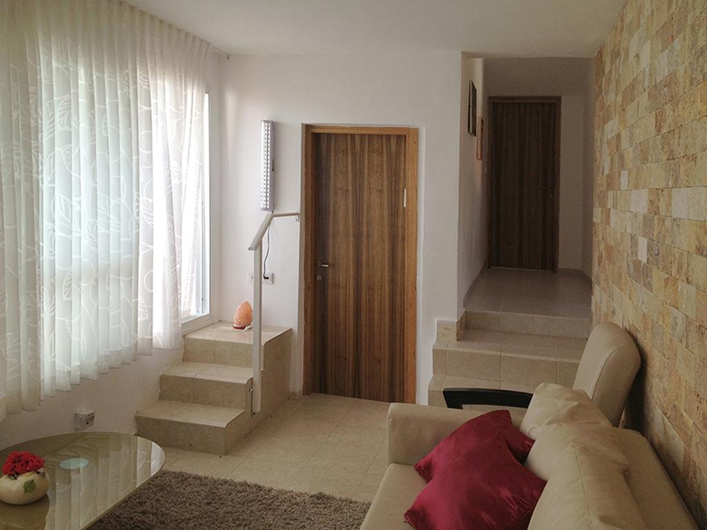 Mina Teva Villa Metula Exterior photo